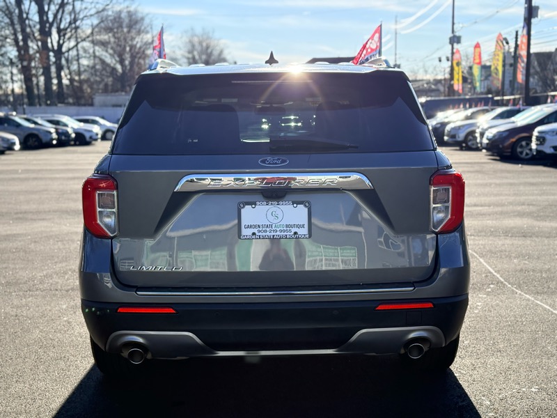 Ford Explorer Limited 2023