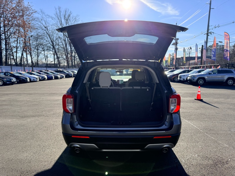 Ford Explorer Limited 2023