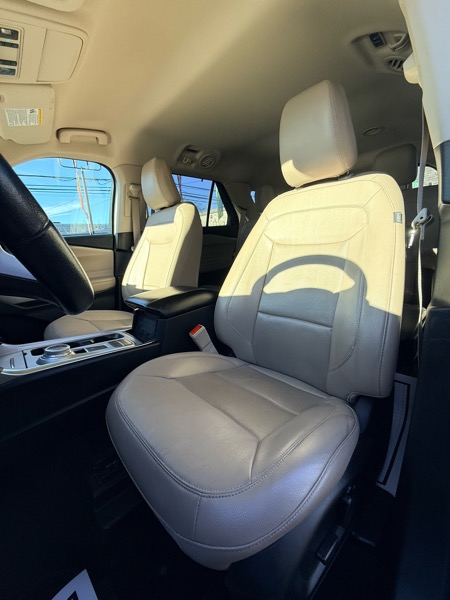 Ford Explorer Limited 2023