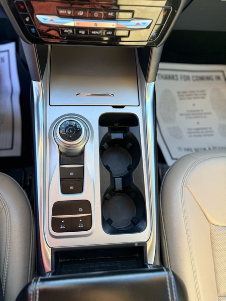 Ford Explorer Limited 2023