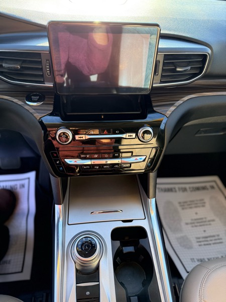 Ford Explorer Limited 2023