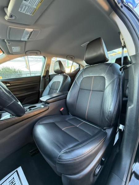 Nissan Altima 2.5 SR AWD 2022