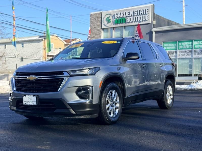 2023 Chevrolet Traverse LS AWD
