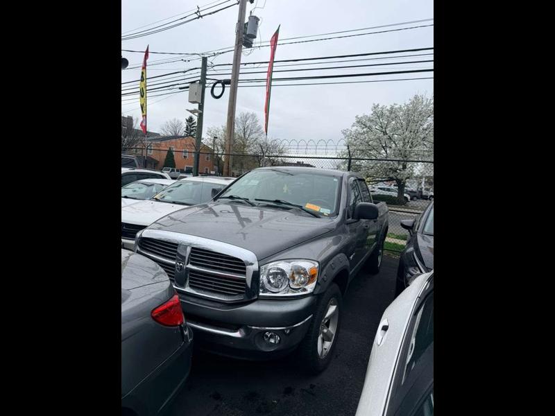 2008 Dodge Ram 1500 SXT Quad Cab Long Bed 4WD