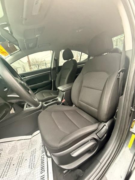 Hyundai Elantra Limited 2020