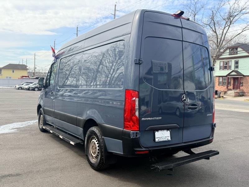 Mercedes-Benz Sprinter 3500 Wagon 144-in. WB 2019