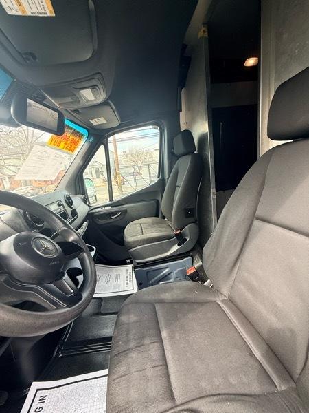 Mercedes-Benz Sprinter 3500 Wagon 144-in. WB 2019