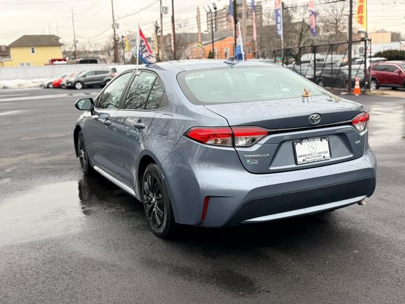 Toyota Corolla LE 2022