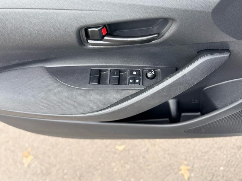 Toyota Corolla LE 2024