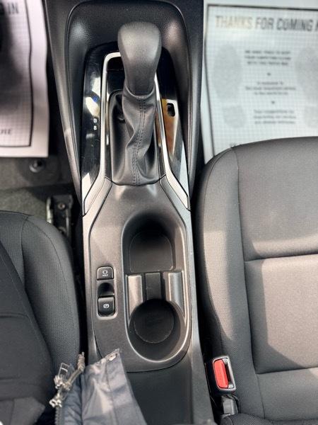 Toyota Corolla LE 2024