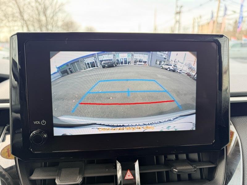 Toyota Corolla LE 2024