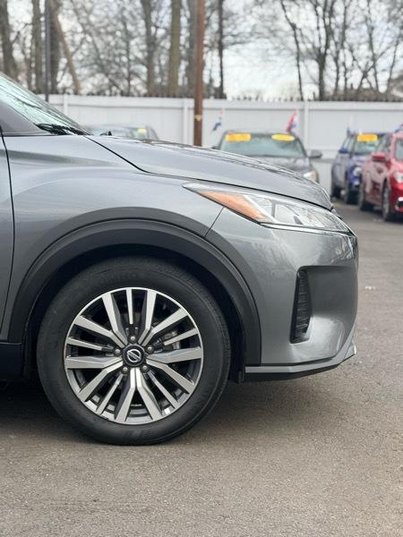 Nissan Kicks SV 2021