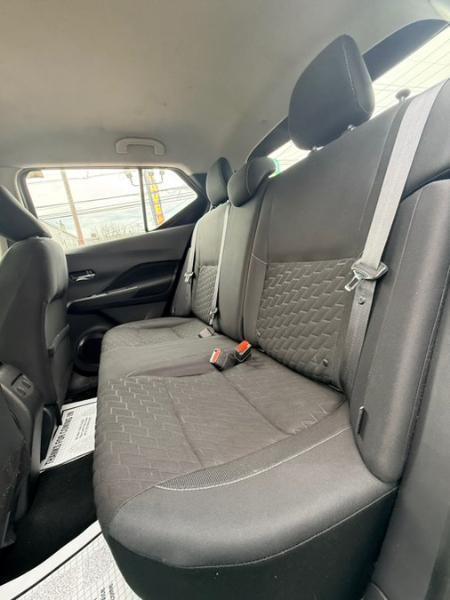 2021 Nissan Kicks SV - Photo 11