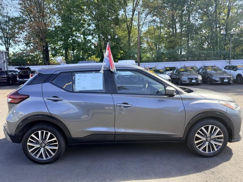2021 Nissan Kicks SV - Photo 6
