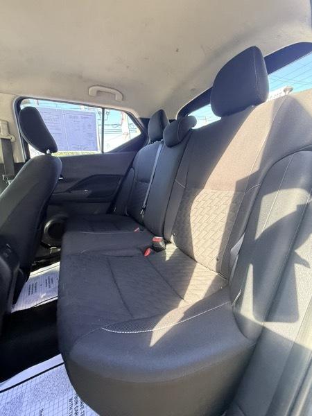 2021 Nissan Kicks SV - Photo 11