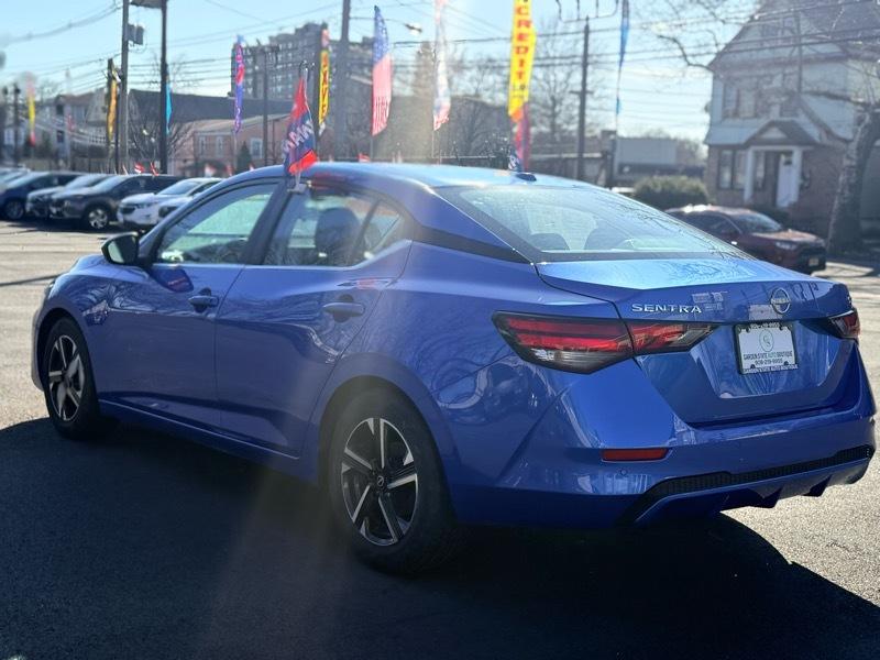 Nissan Sentra SV 2024