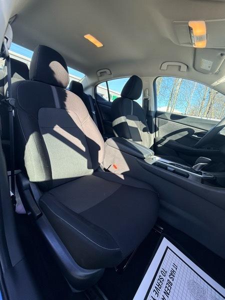 Nissan Sentra SV 2024