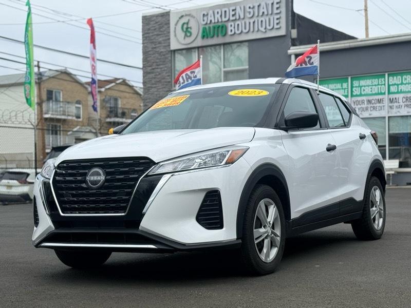 2023 Nissan Kicks S FWD