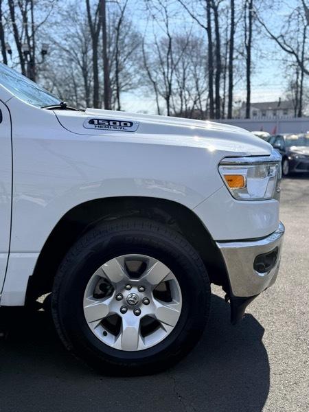 RAM 1500 Big Horn Quad Cab 4WD 2022