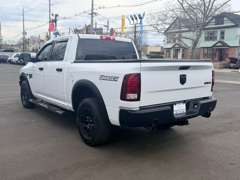 RAM 1500 Classic Tradesman Crew Cab SWB 4WD 2022