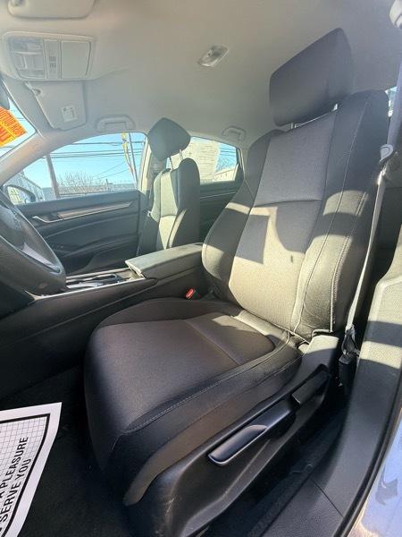 Honda Accord LX CVT 2021