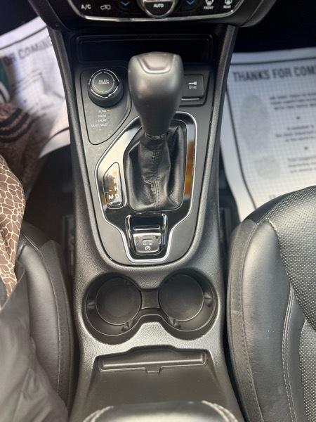 Jeep Cherokee Latitude 4WD 2019