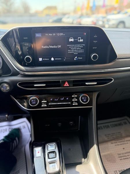 Hyundai Sonata SEL 2021