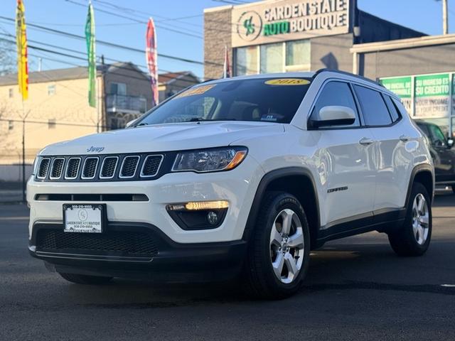 White 2018 Jeep Compass Latitude 4WD SUV / Crossover Four-Wheel Drive Automatic