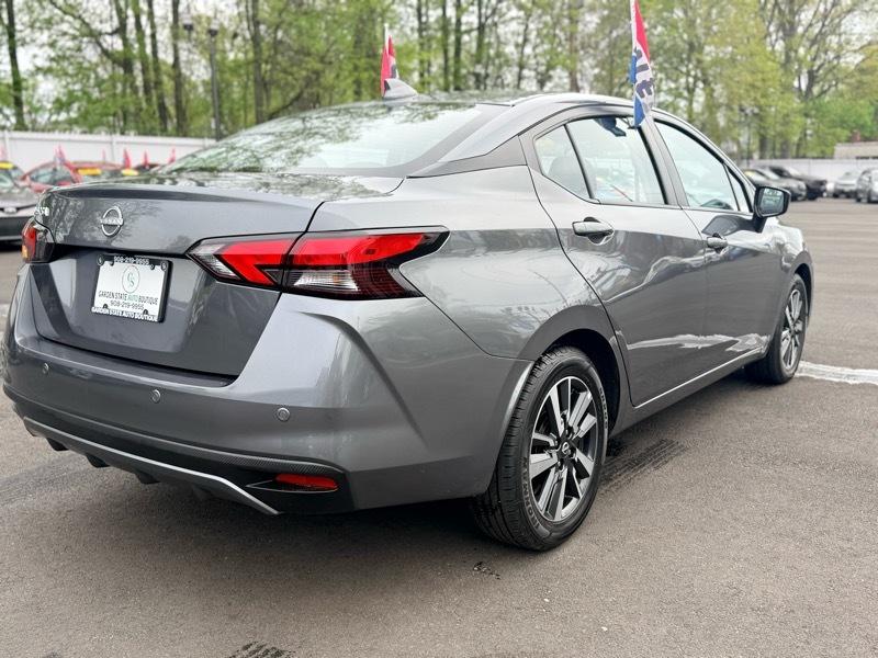 Nissan Versa SV 2025