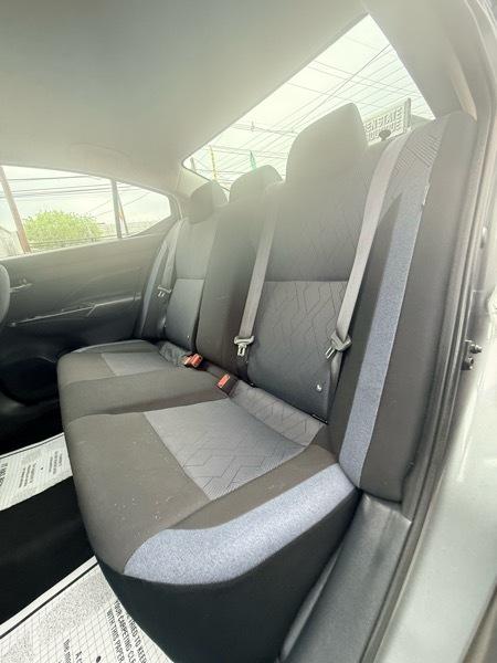 Nissan Versa SV 2025