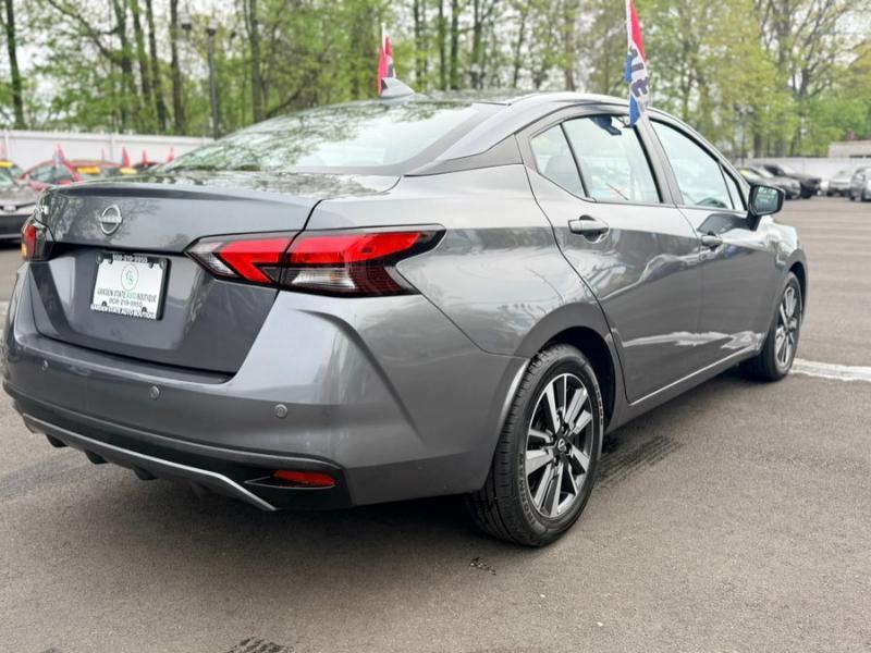 Nissan Versa SV 2025