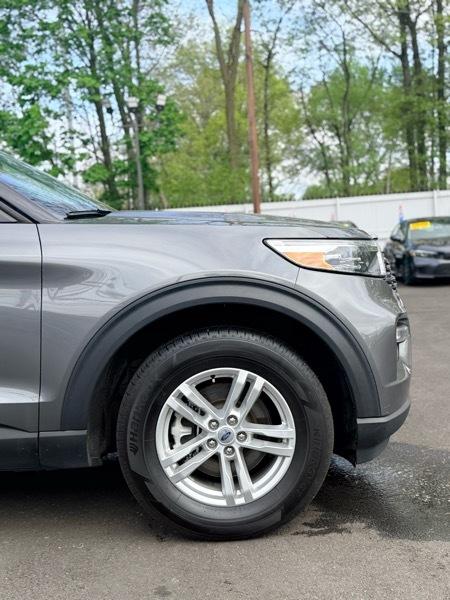 Ford Explorer XLT AWD 2023