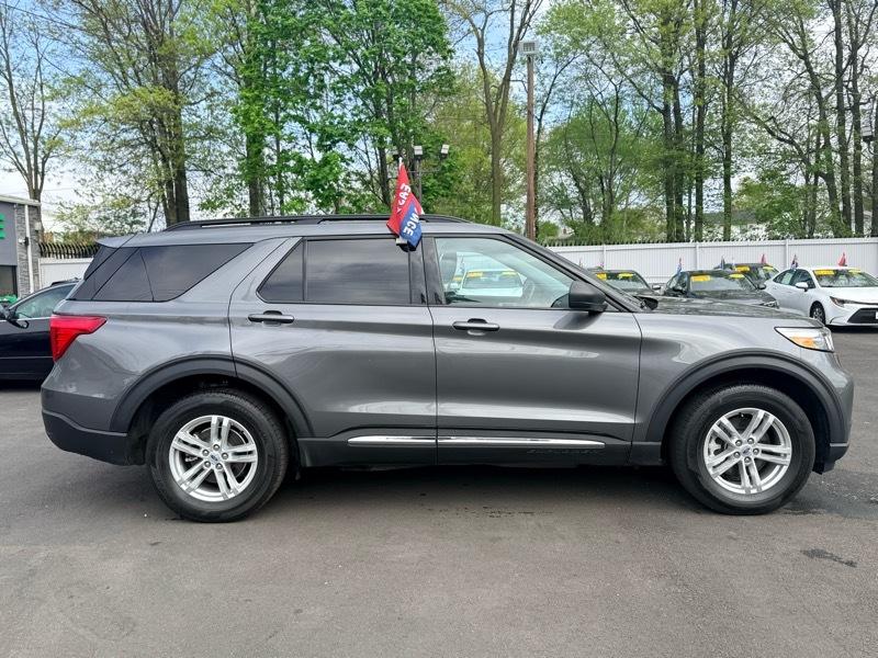 Ford Explorer XLT AWD 2023