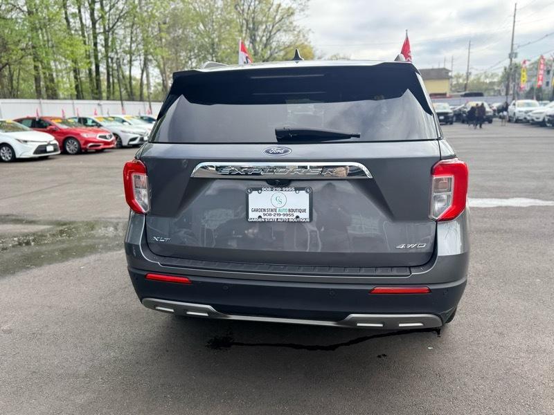 Ford Explorer XLT AWD 2023