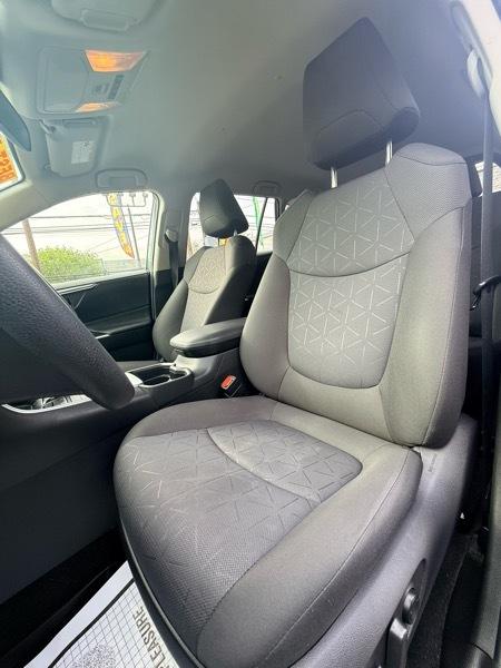 Toyota RAV4 XLE AWD 2020