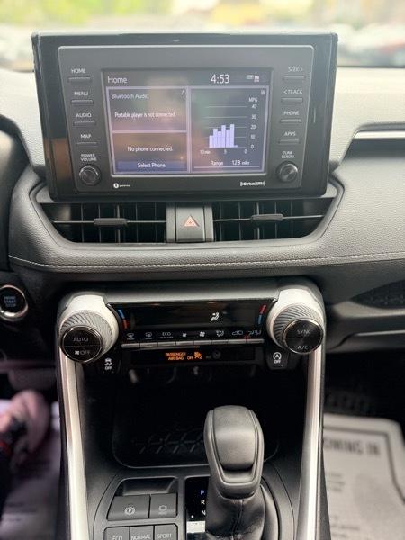 Toyota RAV4 XLE AWD 2020