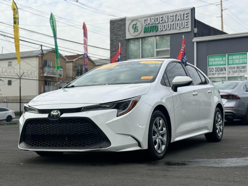 Toyota Corolla LE 2022