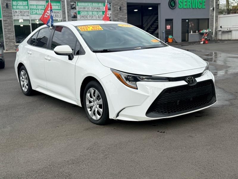 Toyota Corolla LE 2022