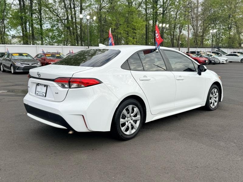 Toyota Corolla LE 2022