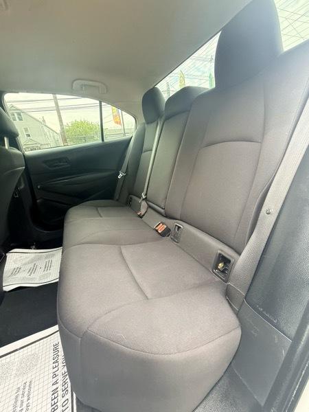 Toyota Corolla LE 2022