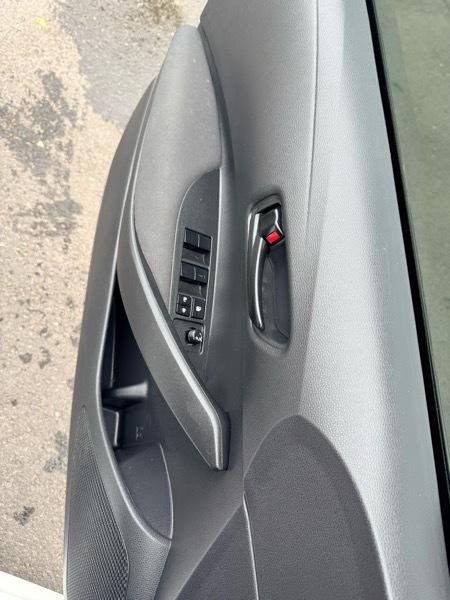 Toyota Corolla LE 2022