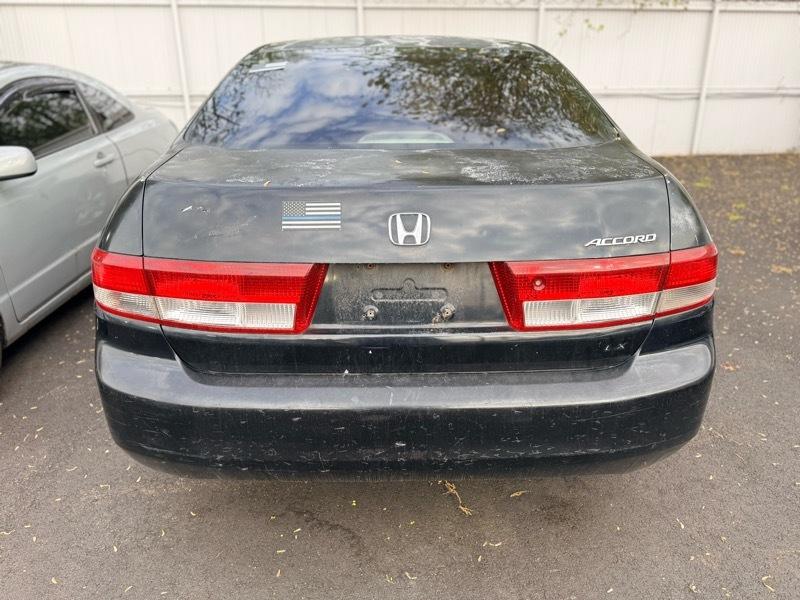 Honda Accord LX sedan AT 2004