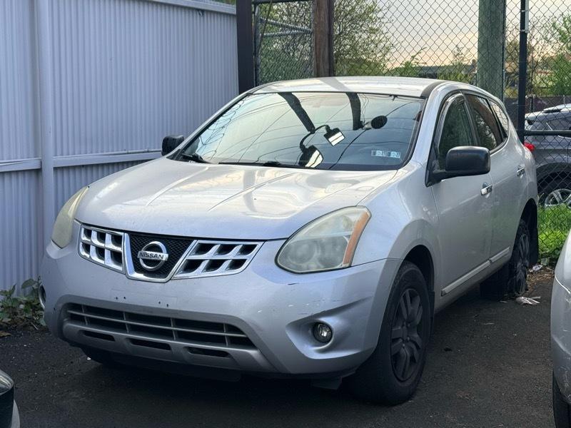 Nissan Rogue S AWD 2011