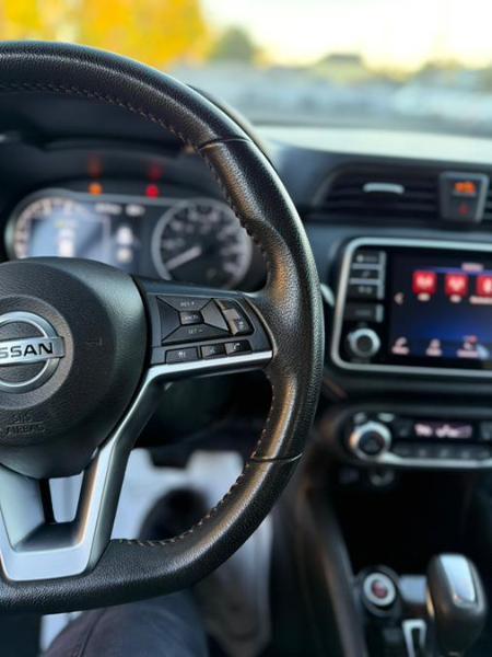 Nissan Versa SR 2022