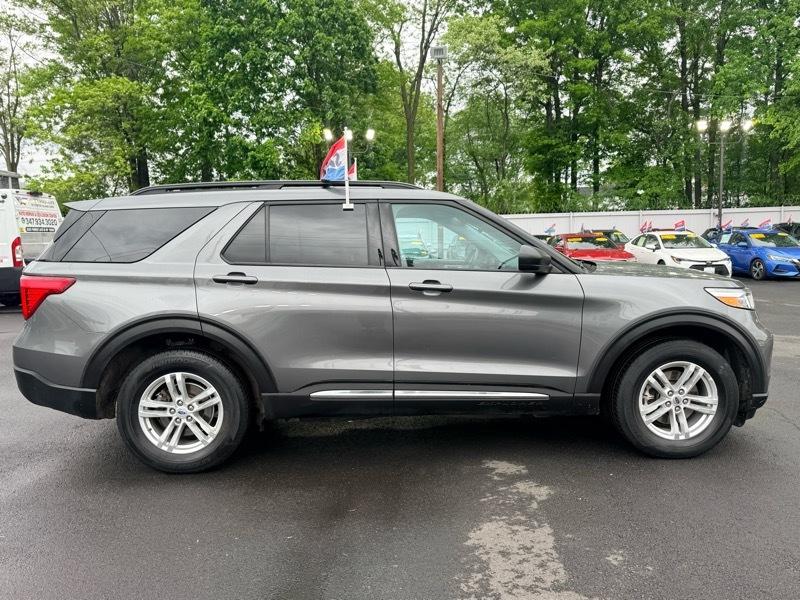 Ford Explorer XLT AWD 2023