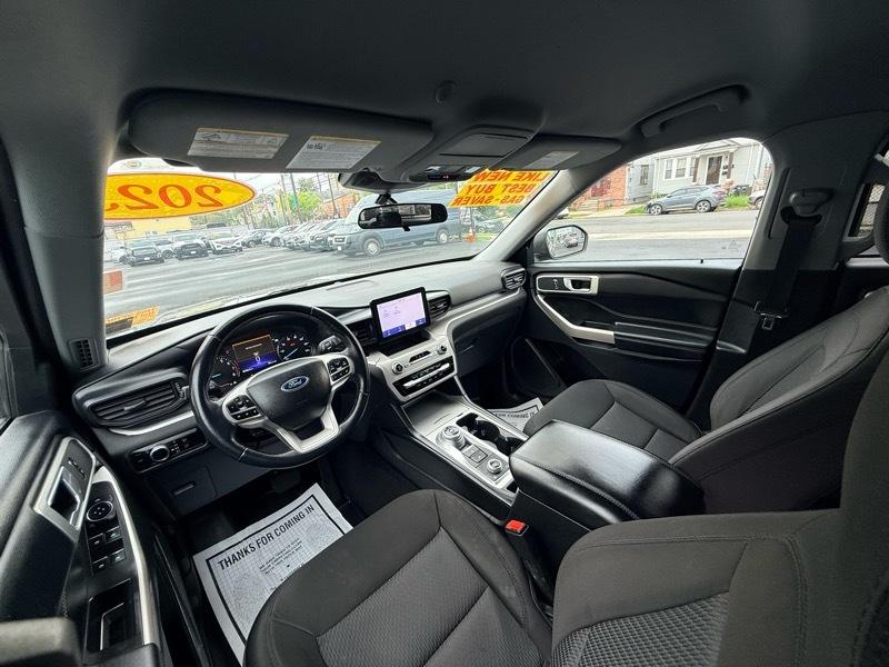 Ford Explorer XLT AWD 2023