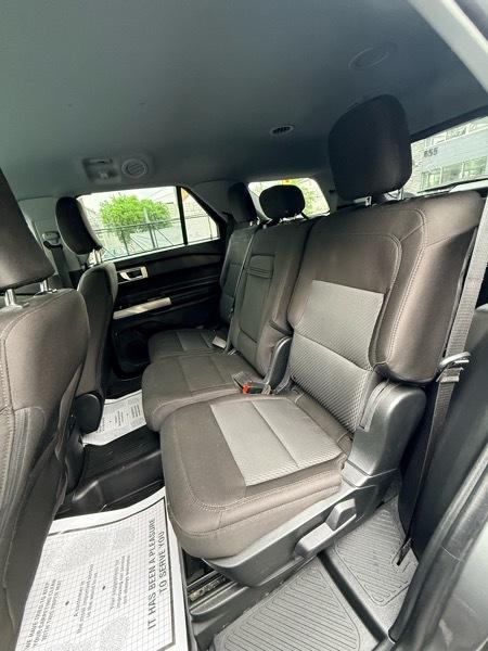 Ford Explorer XLT AWD 2023