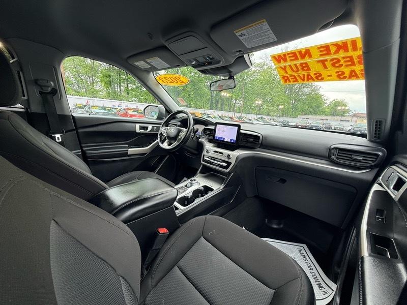 Ford Explorer XLT AWD 2023