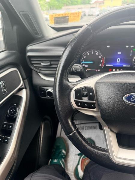 Ford Explorer XLT AWD 2023