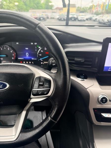 Ford Explorer XLT AWD 2023
